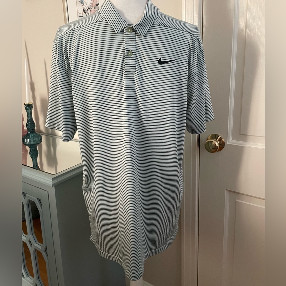 Nike Golf Polo (Tiger Woods), Teal/Green, Men’s Size Medium